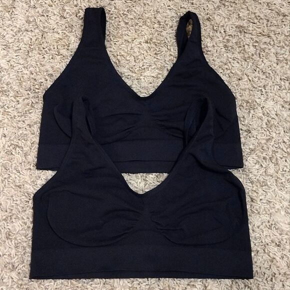 Other - Two Women's Size 2X Black Stretchy Sports Bras No Padding ❗See description pls